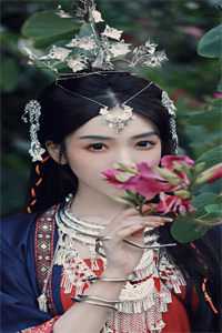 榜一大姐没钱后，天降神豪系统全集阅读