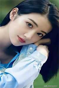 热门小说攻略男人后，我变美了