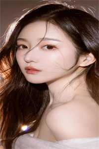 畅销书籍钓系美人穿越后，她每天都在修罗场
