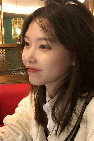 男朋友装穷被我发现后精品篇