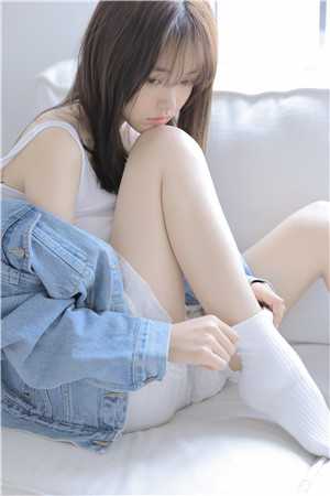 严谡柳青