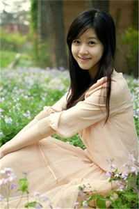 炮灰女配干翻剧本搞事业无删版