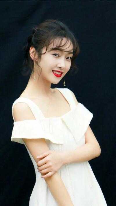 我在侯府守寡卖命，夫君假死抱美人好看的小说推荐完结