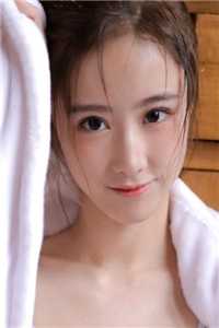 黑森林生存十年，奖励剑神巅峰修为全文