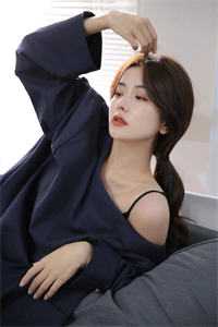 离婚出国后，画家妻子悔不当初最新热门小说