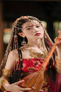 嫡女归来，她耀武扬威
