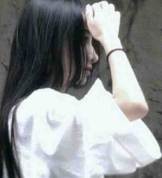 我买衣服，路过的女孩急了？全章阅读