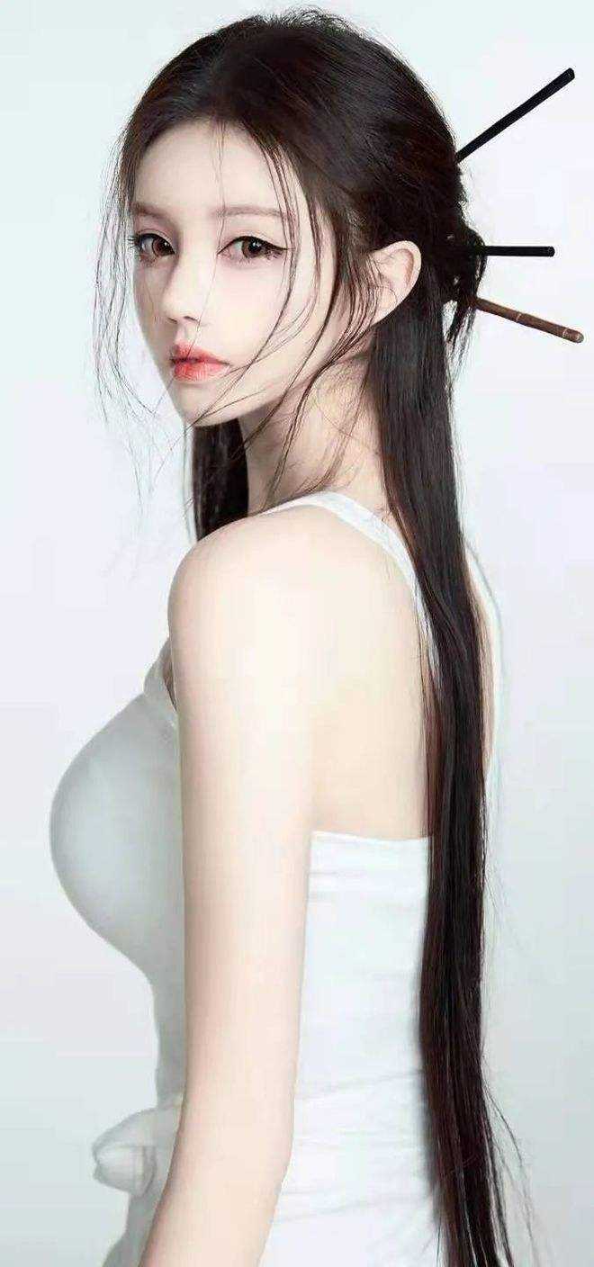闪婚青梅姐姐后，拿我当试恋工具的女博士哭疯了。精修版