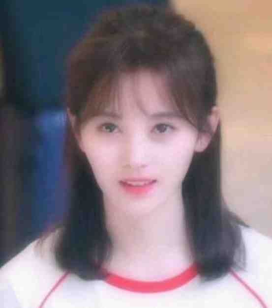 我爸是个门卫大爷，却有无数美女排队追求他全文+免费