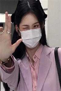 一件雪毛鹤氅