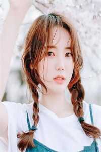 两人一起去白马寺上香