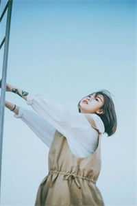 女大学生村长的极品神医
