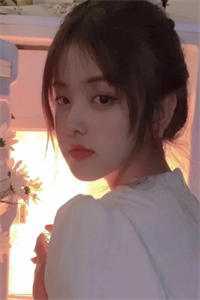 疯批总裁送妻坐牢后，悔不当初全集