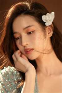 全集相亲闪婚后，大佬她拼命藏马甲